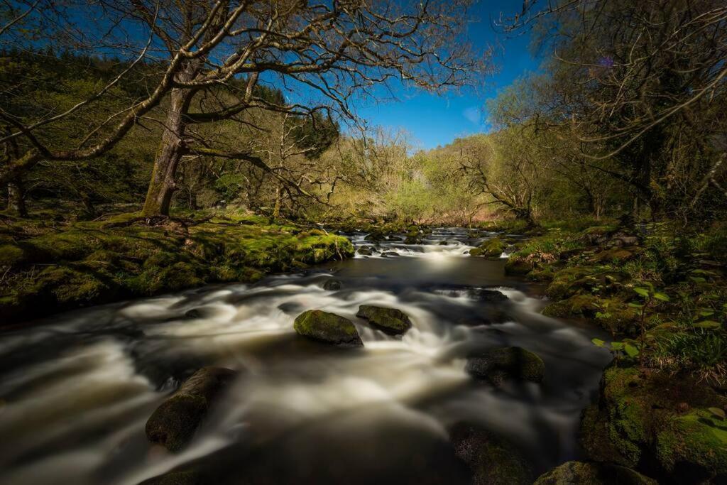 Charming Riverside Cottage In Snowdonia National Park Tanygrisiau Extérieur photo